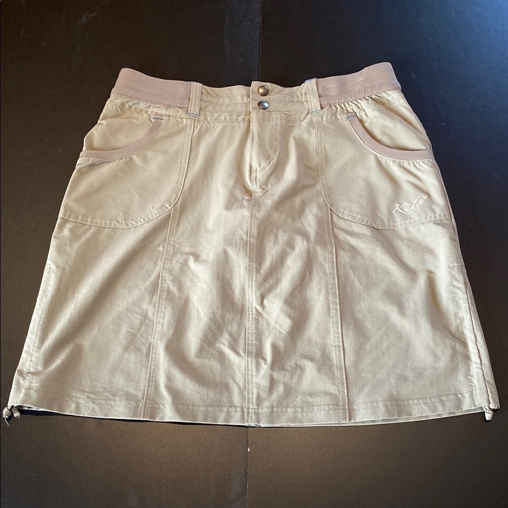 KUHL Skirt Skort Khaki Cinch Hem Gorpcore Hiking Camping Outdoors Size 6